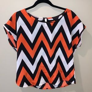 Chevron Tyche top